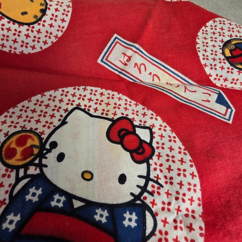 Vintage Hello Kitty Japanese Kids Kimono Robe Red Kawaii Festival Wear Kawaii - Picture 7 of 16